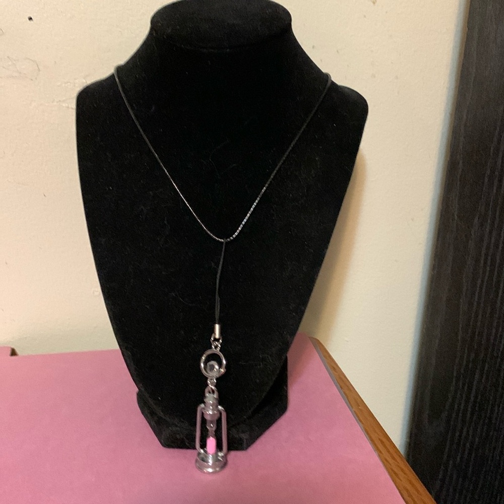 Cute necklace 18”